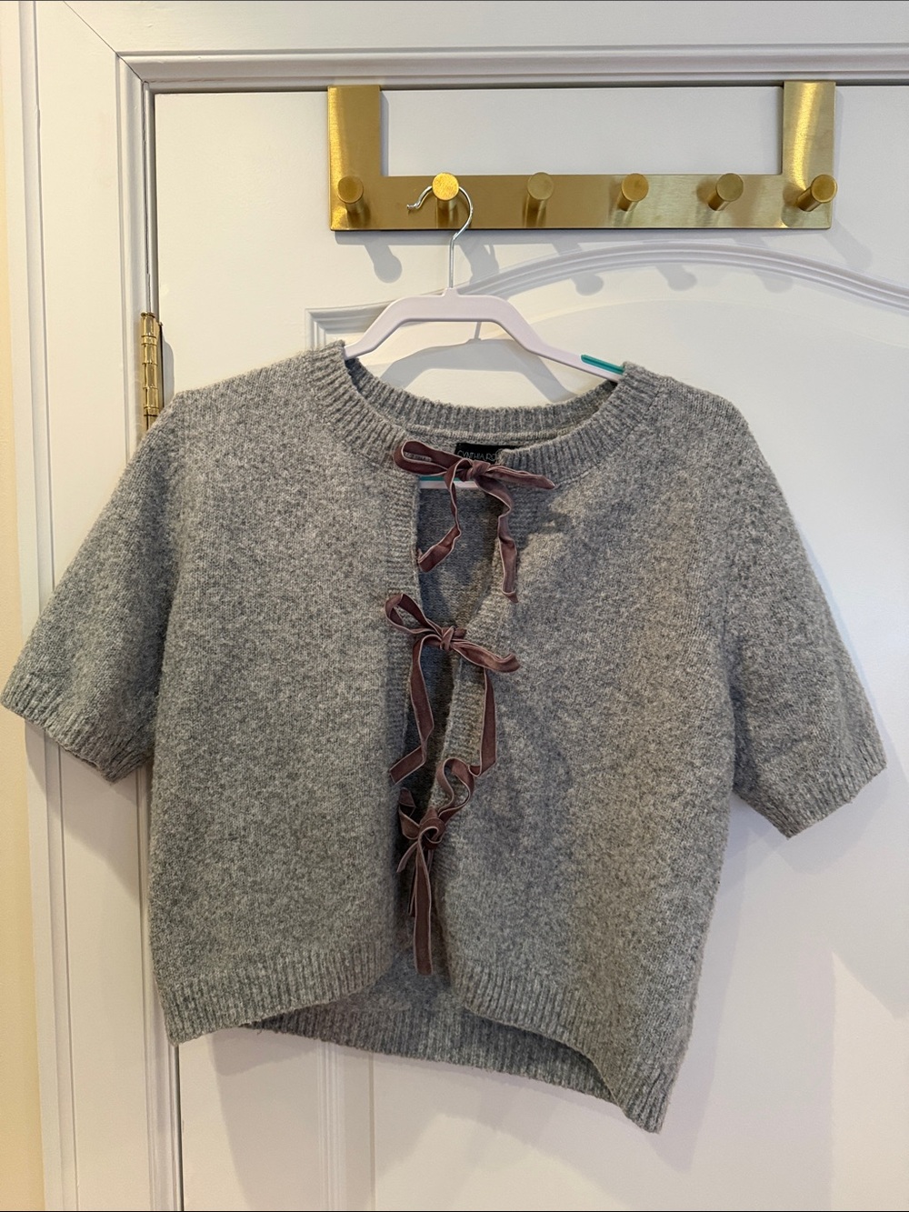Cynthia Rowley Gray Short-Sleeve Knit Sweater with Velvet Ribbon Ties